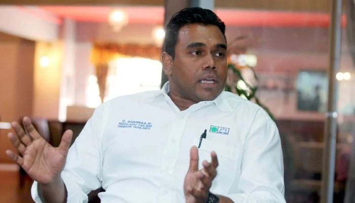 இந்தியர்களின் ஆதரவு சரிந்ததற்கு அம்னோவே காரணம்; BN-ல் நாங்கள் வெறும் ‘பயணியாகவே’ நடத்தப்படுகிறோம்: ம.இ.கா