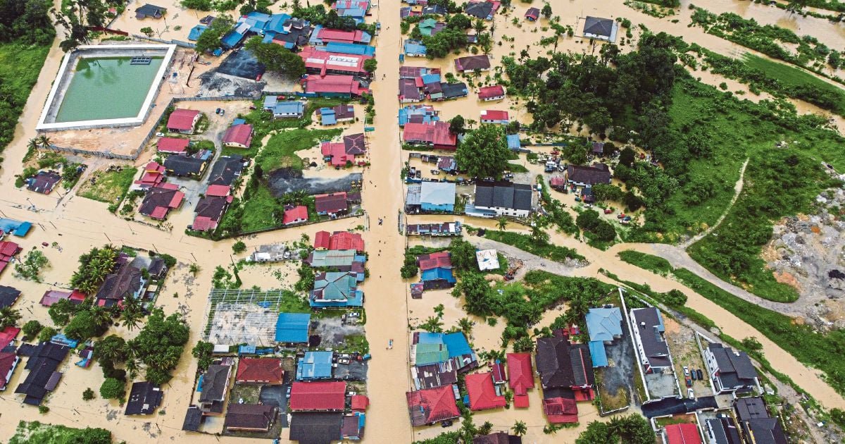 மோசமடையும் வெள்ளம்; 8 மாநிலங்களில் 18,000-கும் மேற்பட்டோர் பாதிப்பு