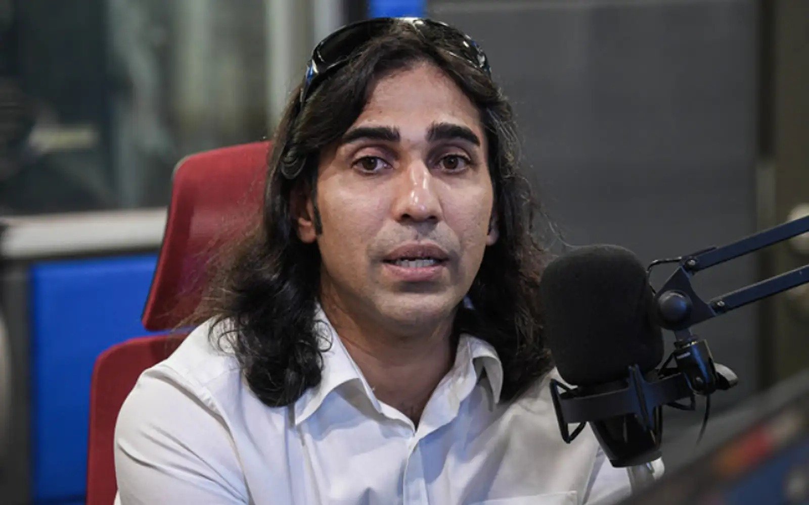 செய்தியாளர் Haresh Deol மீதான தாக்குதல்; 1 சந்தேக நபர் பிடிபட்டார்