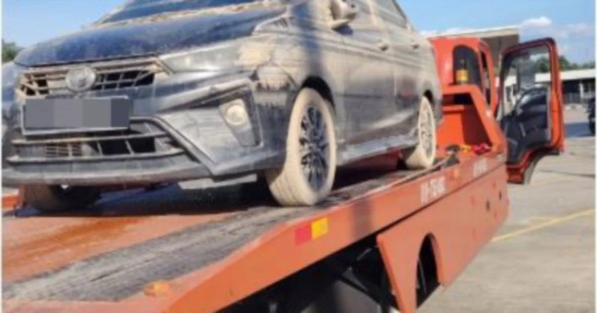 Hat Yai வெள்ளத்தில் பாதிக்கப்பட்ட 1000க்கும் மேற்பட்ட மலேசியர்களின் வாகனங்கள்