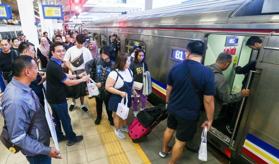 வெள்ளத்திற்கு பிந்திய பரிசோதனை கண்காணிப்பு நடவடிக்கை; கே.எல் சென்டரல் – ஹட் யாய் ரயில் சேவை ரத்து