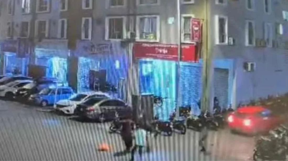 ஷா ஆலாமில் கத்தியேந்திக் கொள்ளை; பெண் ஒருவர் உட்பட 6 பேர் கைது