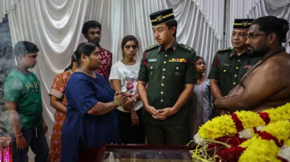 ATM பயிற்சி வீரர் இந்திரனுக்கு பஹாங் இளவரசர் நேரில் அஞ்சலி