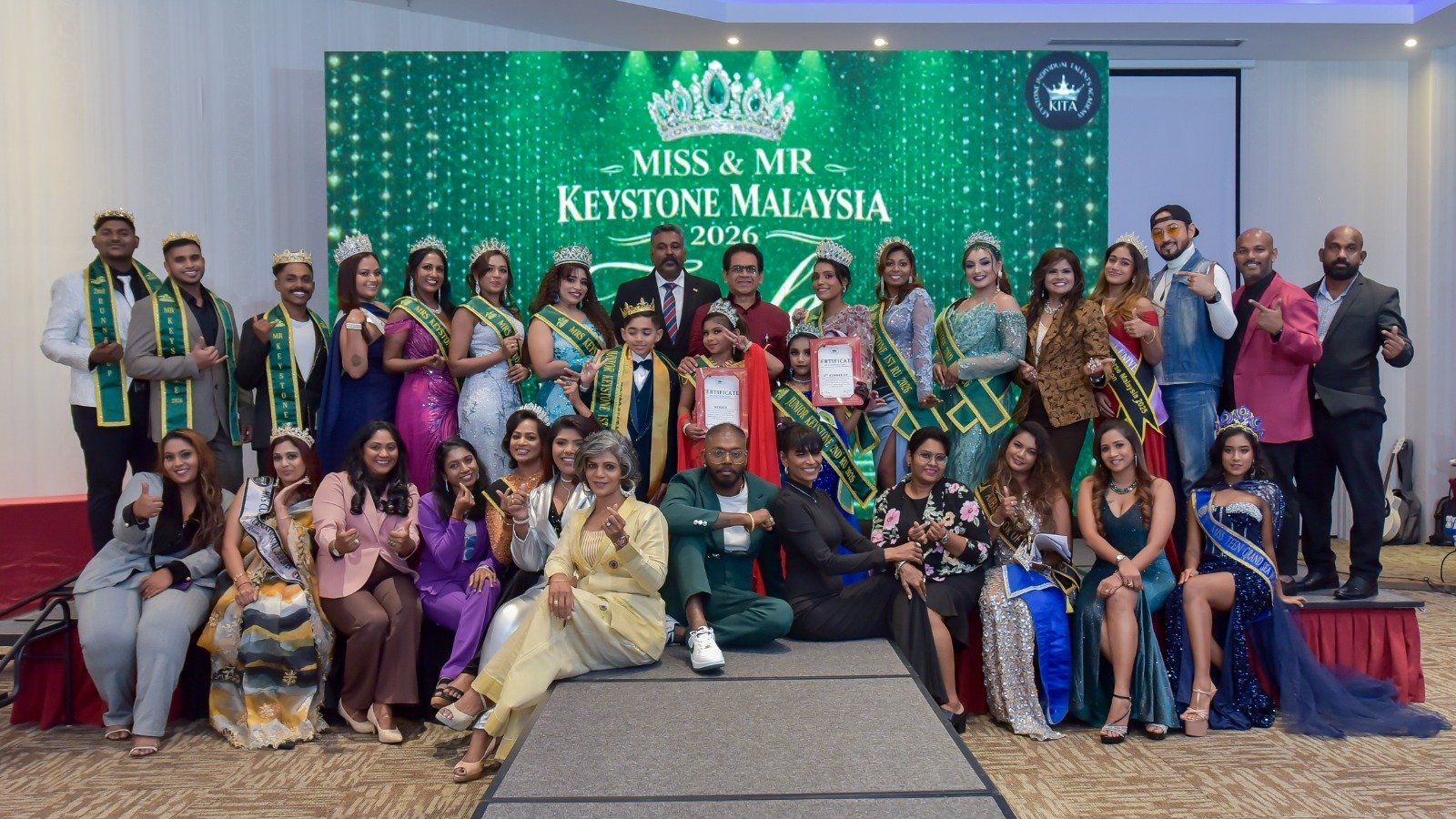 அழகு நட்சத்திரங்களுக்கு மகுடம் சூட்டிய Miss & Mr Keystone Malaysia 2026 அழகுராணி & அழகுராஜா போட்டி