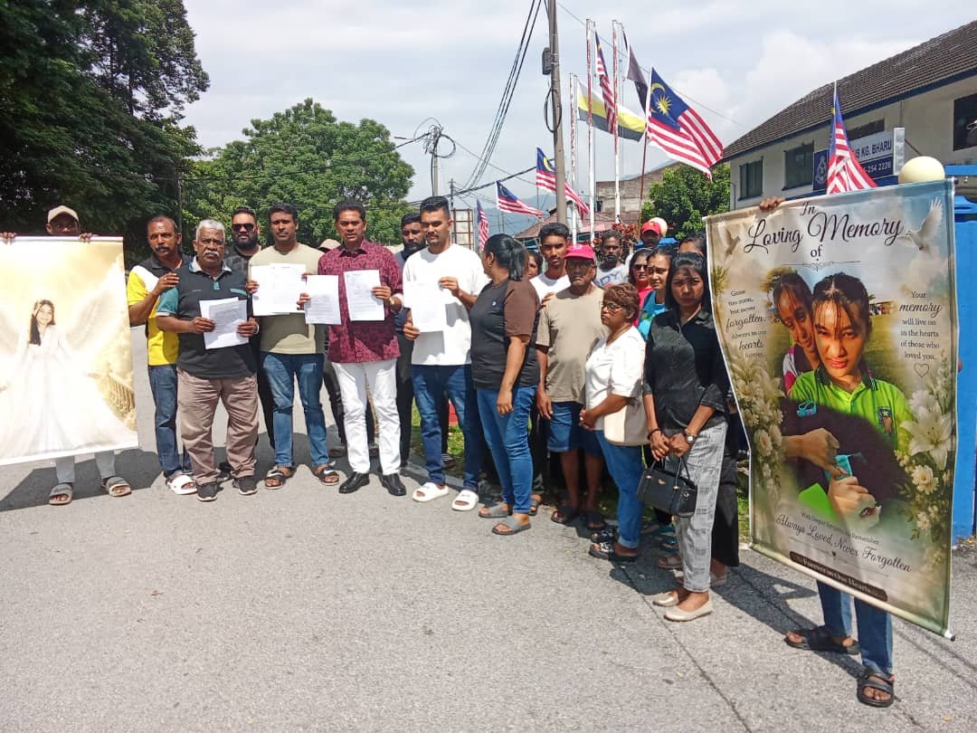 சுங்கை பாரி அடுக்குமாடியில் 2 சிறுமிகள் உயிரிழந்த சம்பவம்: ‘எங்கள் மகள்களே கடைசி பலிகளாக இருக்கட்டும்’ – குடும்பத்தினரின் உருக்கமான கோரிக்கை